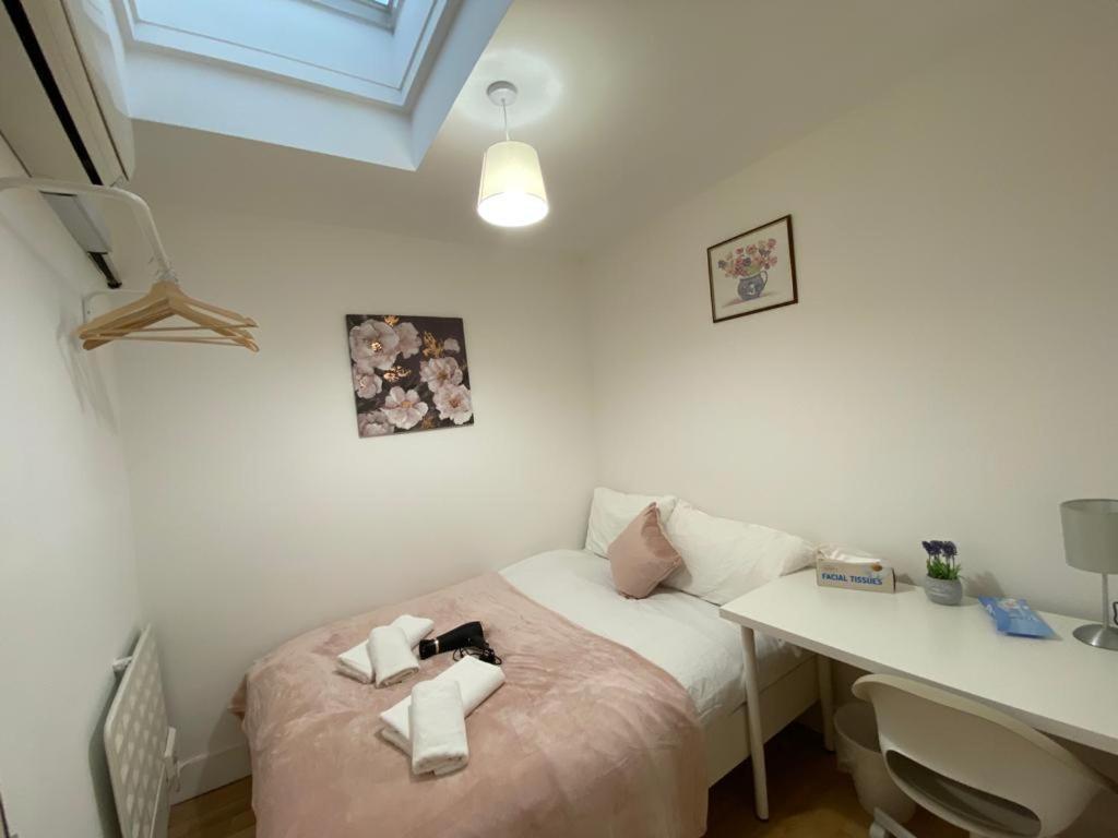 Cosy Private Rooms Near Euston Station, Central ลอนดอน ภายนอก รูปภาพ