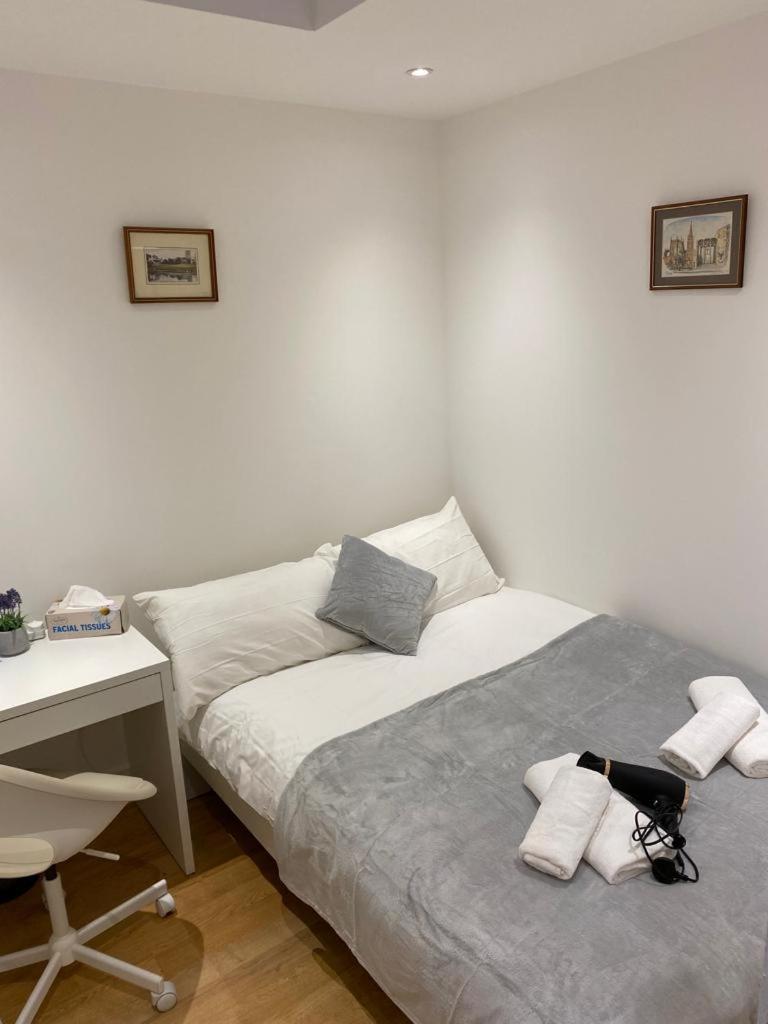Cosy Private Rooms Near Euston Station, Central ลอนดอน ภายนอก รูปภาพ