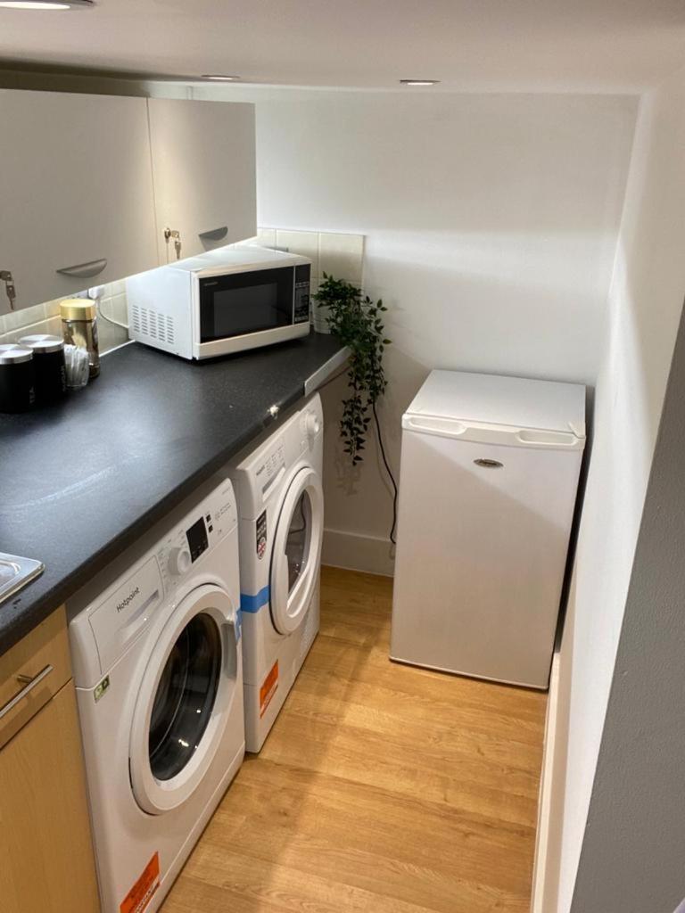 Cosy Private Rooms Near Euston Station, Central ลอนดอน ภายนอก รูปภาพ